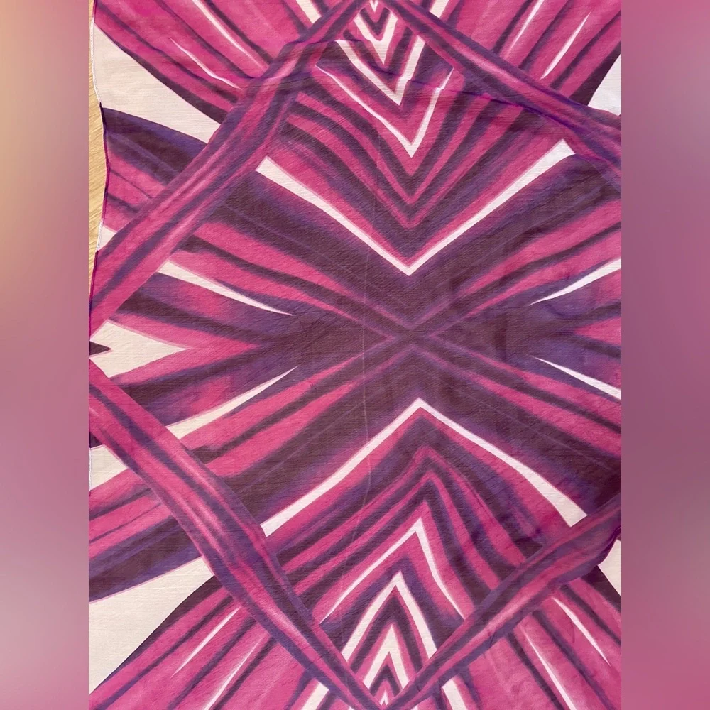 Large beautiful rectangle scarf wrap shawl purple pattern 39”x72”